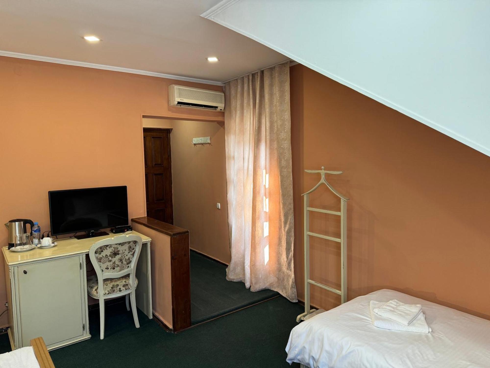 Madera Hotel Τυφλίδα Εξωτερικό φωτογραφία