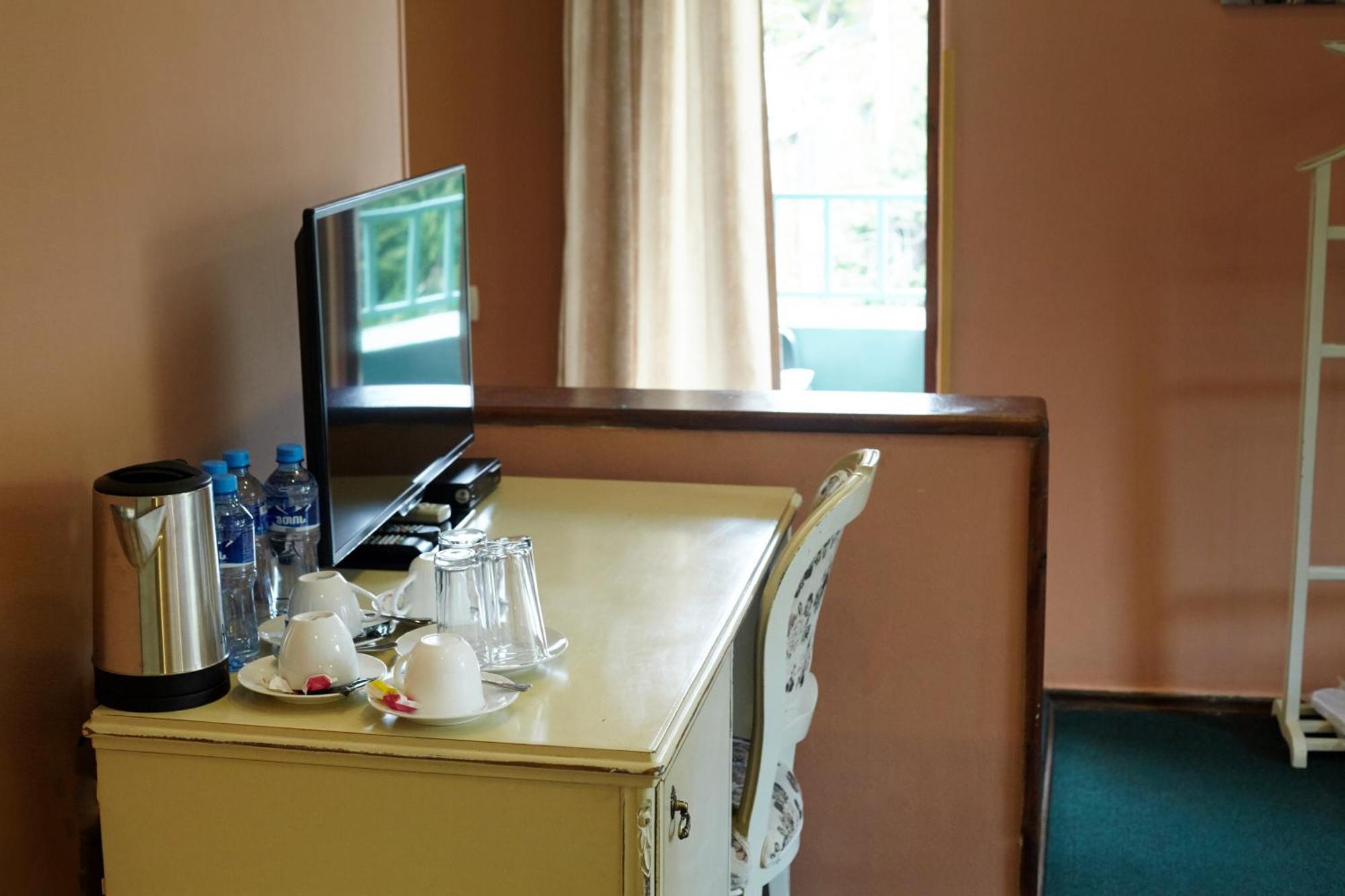 Madera Hotel Τυφλίδα Εξωτερικό φωτογραφία